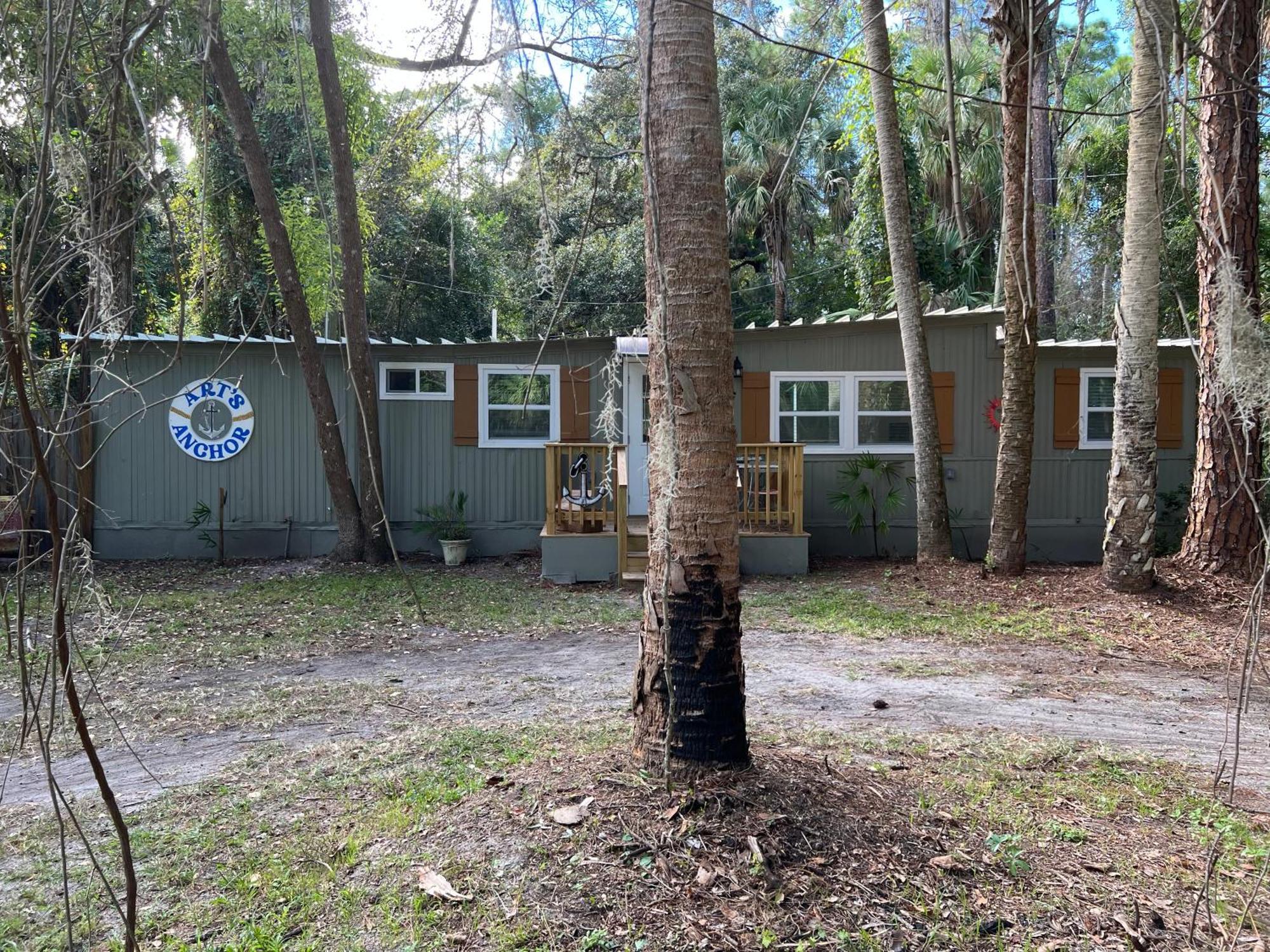 Inglis Nature Coast Inn & Cottages מראה חיצוני תמונה